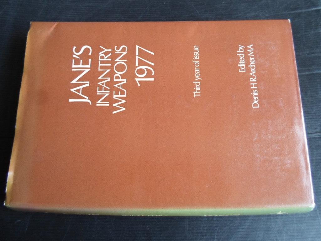 Archer MA, Denis H.R, Ed by - Jane?s Infantry Weapons