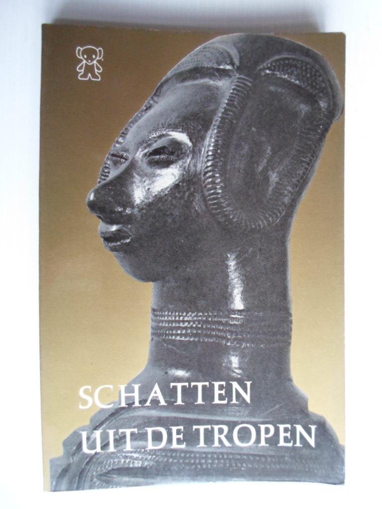 Jager Gerlings, Dr.J.H. & J.Pape-van Steenacker - Schatten uit de tropen, Collecties KIT