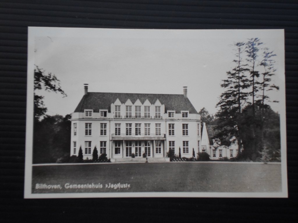  - Bilthoven, Gemeentehuis