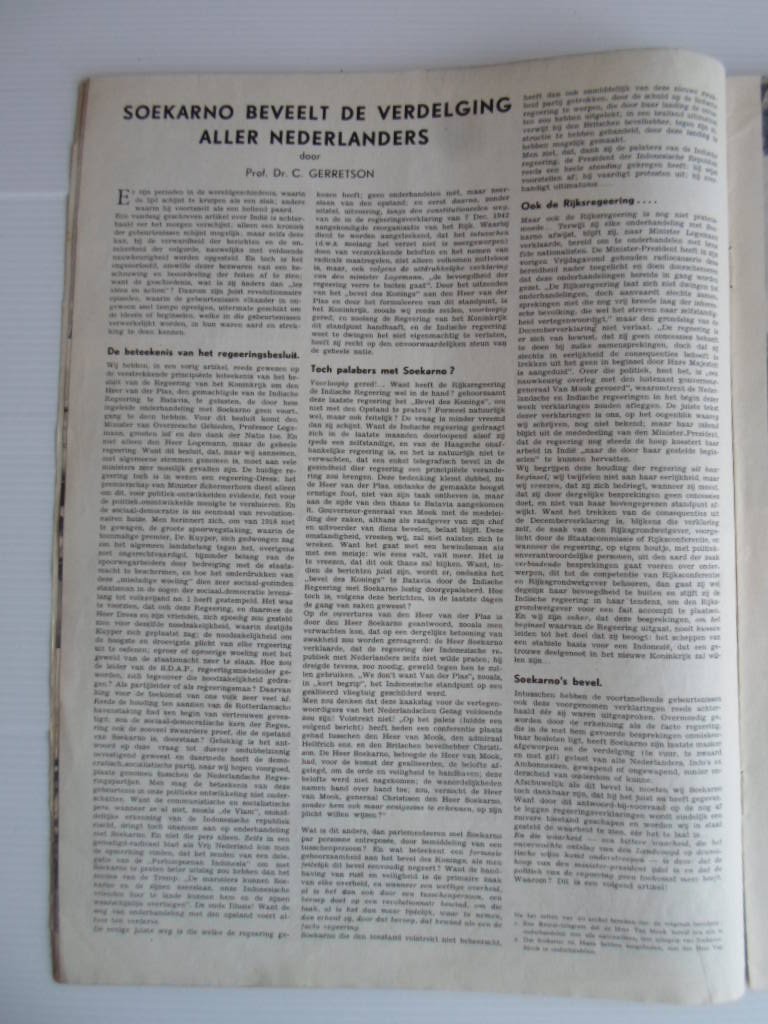 Indie Artikel - Soekarno beveelt de verdelging aller Nederlanders, Prof Dr.C.Gerretson, 1pp & De Bevrijding van Singapore, 2pp