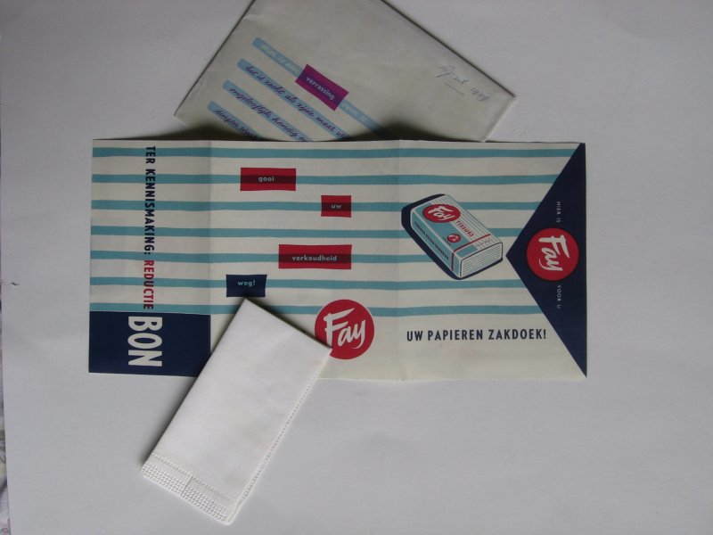 Folder - Fay papieren zakdoek