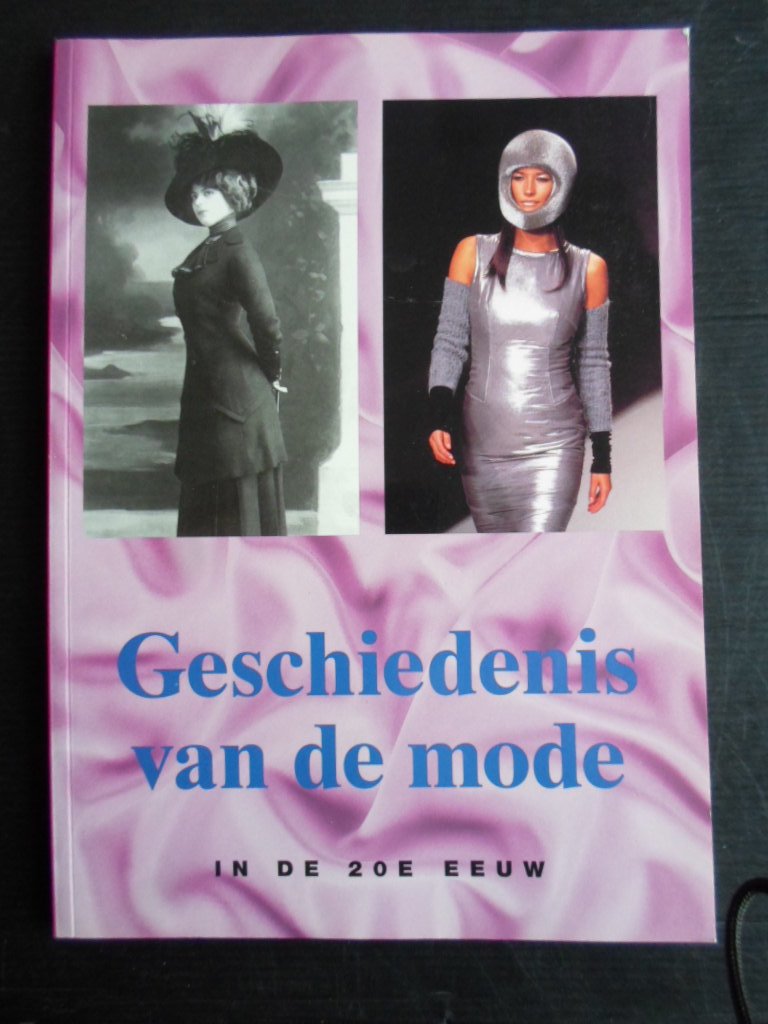 Lehnert, Gertrud - Geschiedenis van de mode in de 20e eeuw