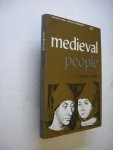 Power, Eileen - Medieval People