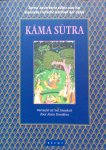 Vatsyana / Daniélou, Alain (vertaling) / Yashodhara en Devadatta Shastri (commentaar) - Kama Sutra; eerste onverkorte editie van het klassieke Indische leerboek der liefde