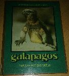 Strijbos, J.P. / Hoorn, D.A.C. van den - Galapagos het laatste paradijs
