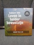 Tolle, Eckhart met DVD - Leven in helder bewustzijn / Eckhart Tolle live in Rotterdam 2013