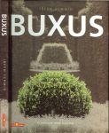 Schmid, Ireen .. Illustrator Henk Dijkman  fotografie .. van stek tot struik - Buxus .. Handboek.  Dat buxus al eeuwenlang de belangrijkste wormbepalende struik in de tuinarchitectuur is geweest, wordt in dit boek belicht in een interessant  historisch overzicht.