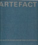 BRAAT, W.C. & A. KLASENS (voorwoord) F.G. VAN VEEN (foto`s) - ARTEFACT - 150 Jaar Rijksmuseum van Oudheden 1818-1968 - Een keus uit de verzamelingen
