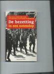 Barnouw, David - De bezetting in een notendop. Alles wat je altijd wilde weten over Nederland in de Tweede Wereldoorlog