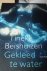 Gekleed te water