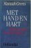 Green, Hannah - MET HAND EN HART Roman over de dove mens.
