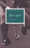 Rijdt (Leiden 1959), Onno te - Het spel - Roman - Niek Wouda is een eenling. In zijn welvarende milieu, een wereld van van hockeyfeesten en corriereplanning, loopt hij rond met soms gruwelijke, psychopatische gedachten.