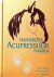 Zidonis , Nancy .  Marie Soderberg .  Amy Snow . [ isbn 9789054390824 ]  5016 - Handboek Acupressuur Paarden . ( Het Handboek Acupressuur Paarden maakt je stap voor stap bekend met acupressuur voor paarden. Door het schrijven en samenstellen van deze vernieuwde uitgave hopen wij jou en je paard bekend te maken met genezende  -