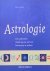 Wade, Paul - ASTROLOGIE - Een praktische inleiding om zelf een horoscoop te maken