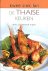 Lan , Kwee Siok . [ isbn 9789055011674 ]  inv.  1716 - De Thaise Keuken . ( Ruim 250 Authentieke recepten . ) Thais koken is een van de nieuwste culinaire trends. Dat is niet verwonderlijk, want geen keuken is zo verrassend en zo kleurig en geurig als de Thaise keuken.  -