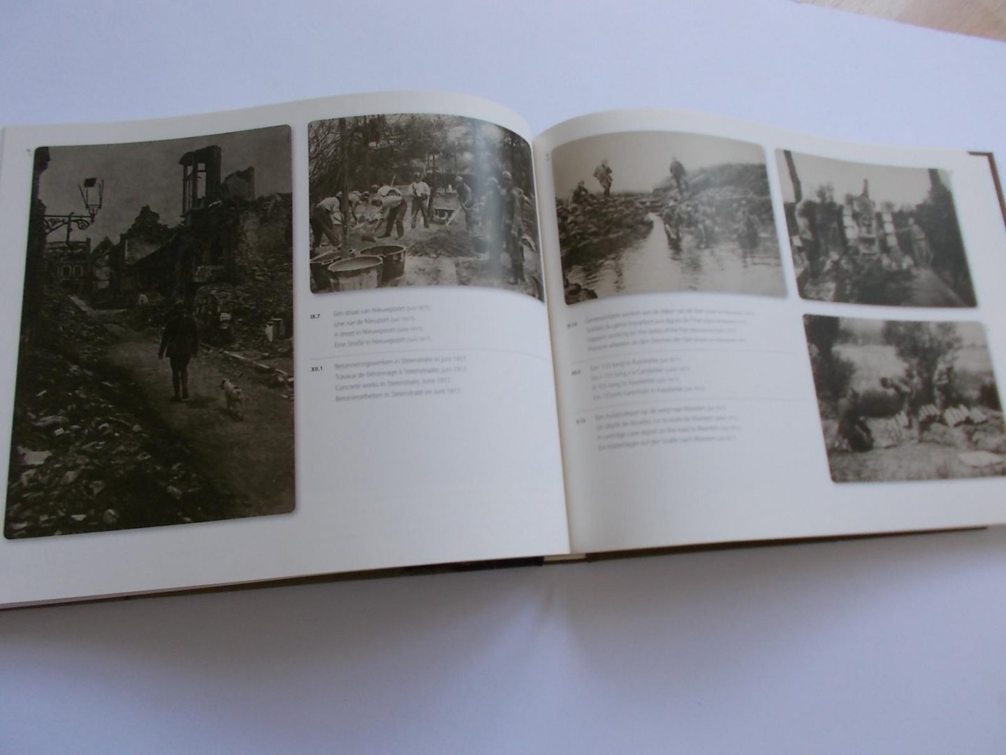 Serafien D'haene, Julus en Gysel, André - 365 foto's 1914 - 1918 /  EERSTE WERELDOORLOG