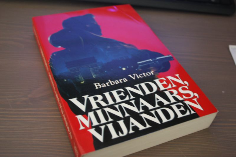 Victor, Barbara - Vrienden, minnaars, vijanden.