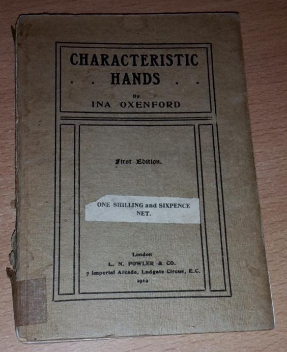 Oxenford, Ina - Characteristic hands