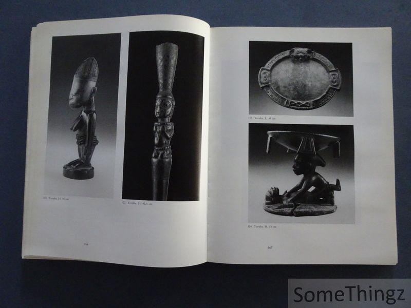 Debbaut,Jan, e.a. (eds). - Utotombo. Kunst uit Zwart-Afrika in Belgisch privé-bezit.