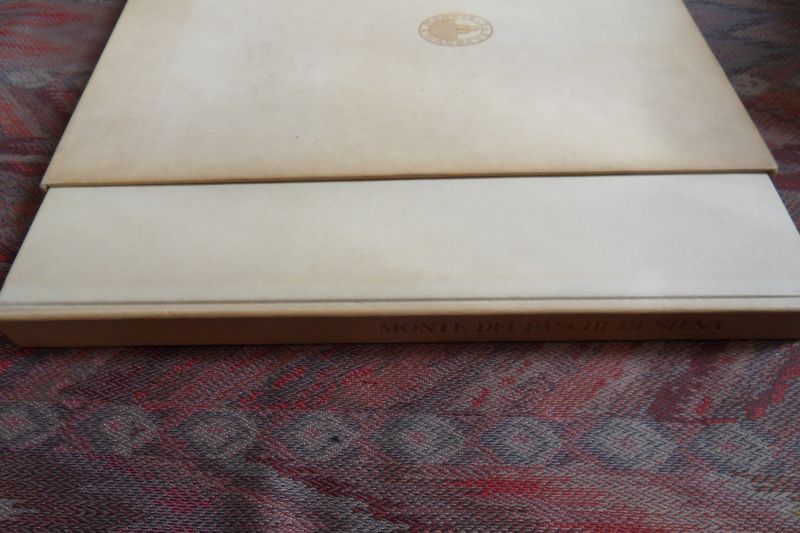 Benincore, Alfredo (Algemeen directeur van de (bank) Monte dei Paschi di Siena) - zijn visitekaartje is aanwezig. - Monte dei Paschi di Siena. - Notices historiques et économiques.