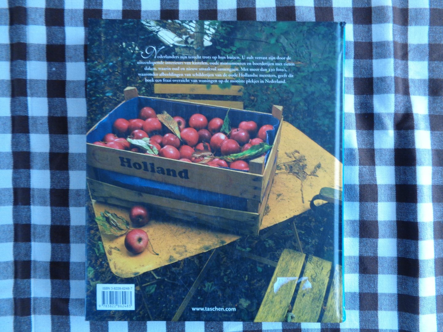 Barbara Stoeltie, Rene Stoeltie, Angelika Taschen, Anthony Roberts, TextCase (Utrecht) - romantische huizen in nederland