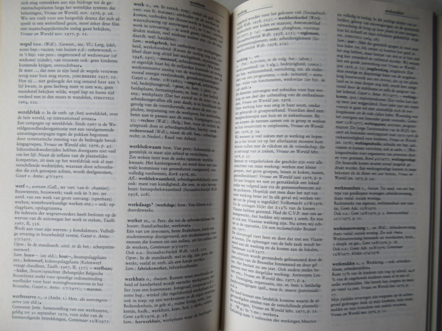 Clerck,  de Walter - Nijhoffs Zuidnederlands woordenboek