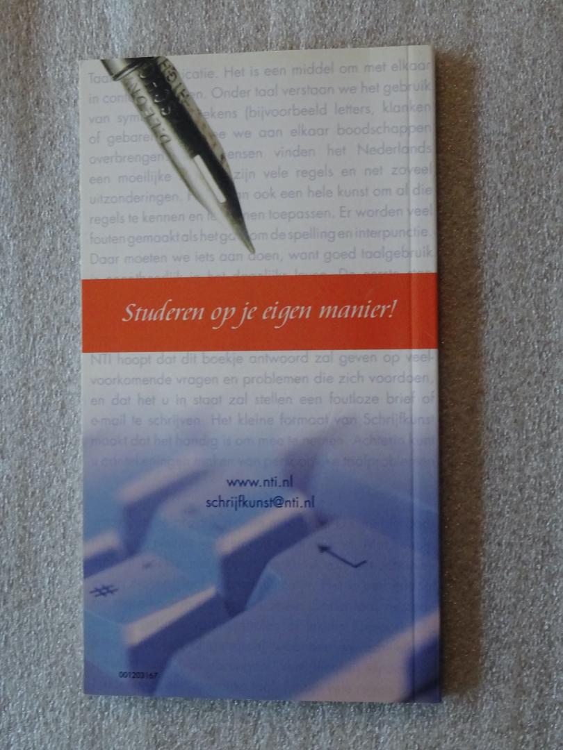 Winkelman, J.M. (voorwoord) - Schrijfkunst / Praktische tips voor de Nederlandse taal