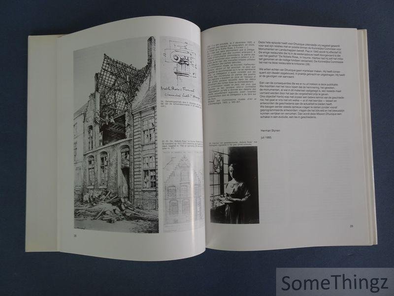 Vandevorst, Kris / Dhuicque, Eugène [fotograaf] / Stynen, Herman en Meganck, Leen. - Mission Dhuicque, 1915-18/2015 : het verwoeste gewest / the devasted region.