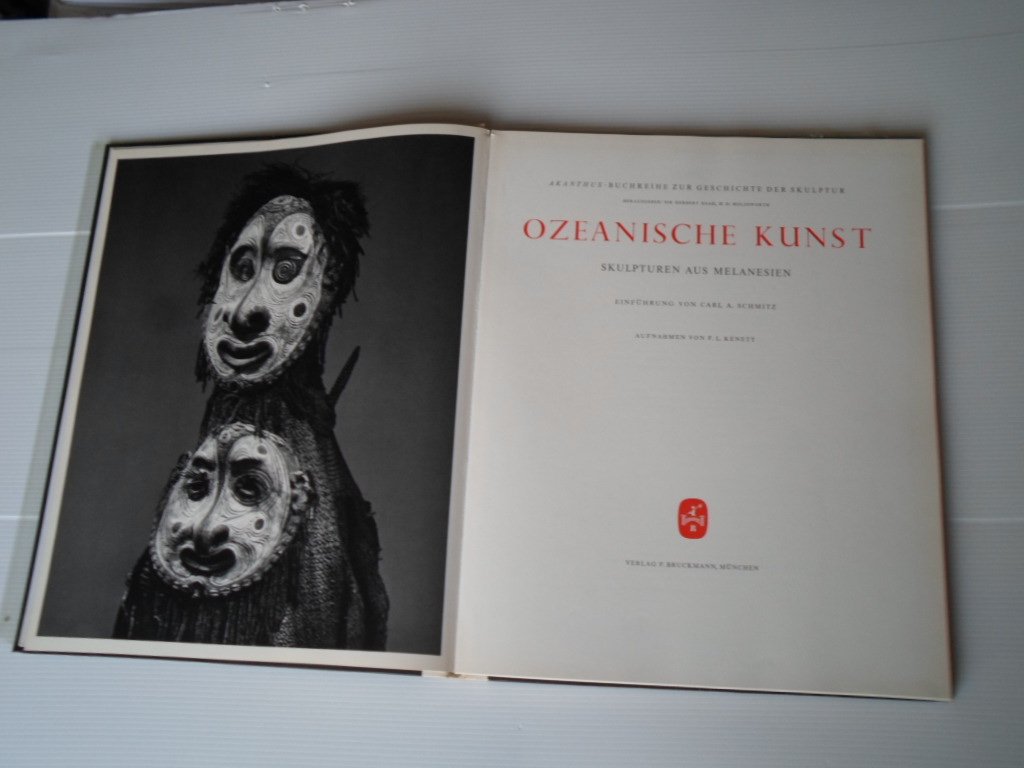 Schmitz, Carl A., Einführung & Aufnahmen von F.L.Kenett - Ozeanische Kunst, Skulpturen aus Melanesien