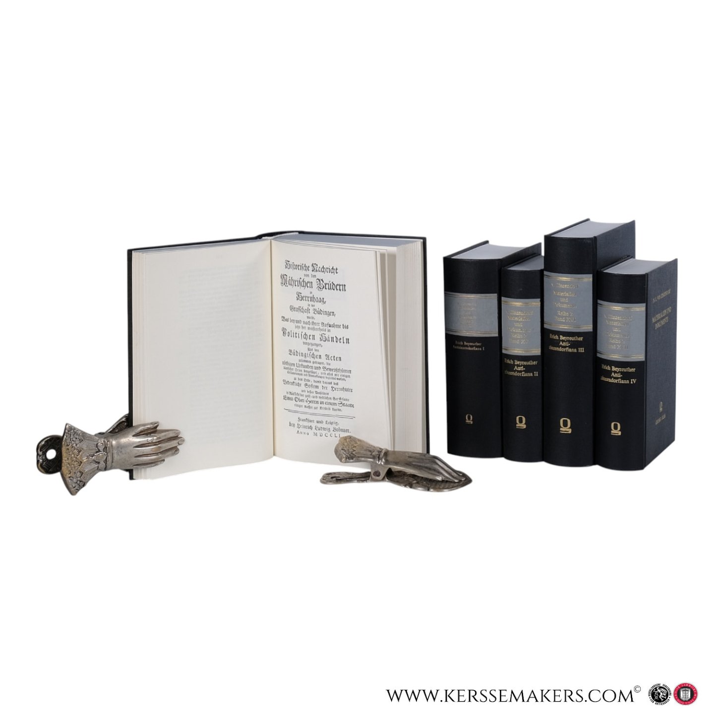 Beyreuther, Erich / Schneider, Hans (Hrsg.) - Antizinzendorfiana I–V. Reprints verschiedener zeitgenössischer Streitschriften gegen Zinzendorf und die Herrnhuter Brüdergemeine (1729–1785). Mit Vorwort und Einführungen hrsg. von Erich Beyreuther. Band V mit einer Einführung von Hans Sc...