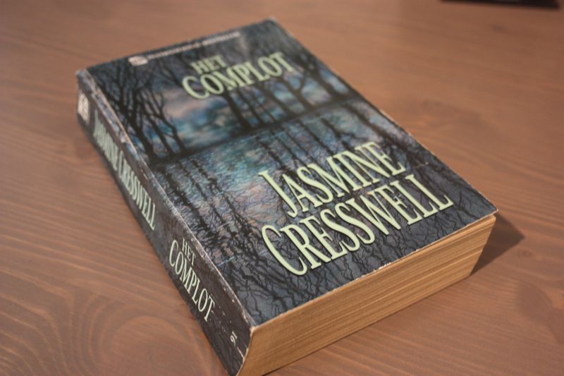 Cresswell, Jasmine - HET COMPLOT