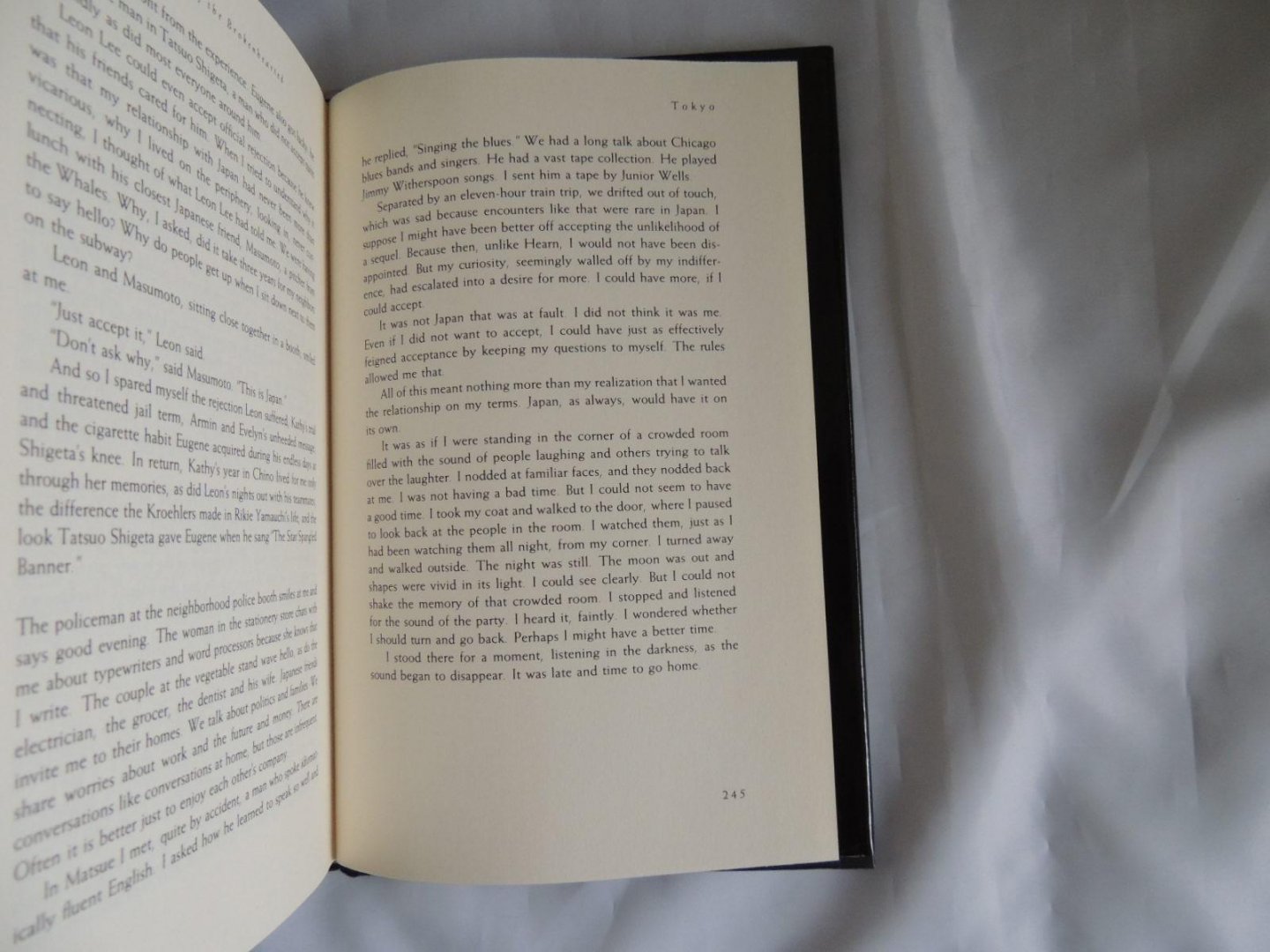 Michael Shapiro - Japan. the land of the brokenhearted. - SIGNED BY THE AUTHOR