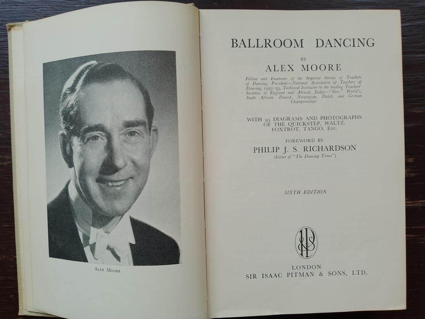 Alex Moore - Ballroom Dancing sixth edition