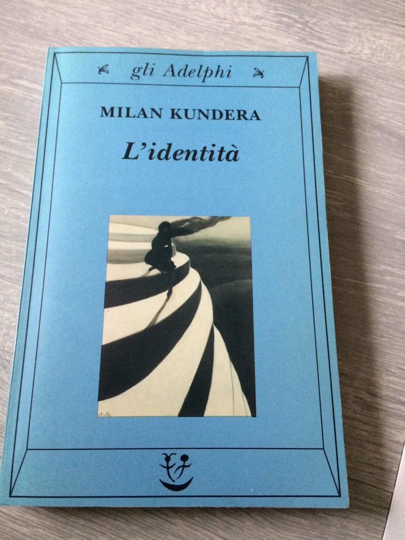 Kundera, Milan - L'identità