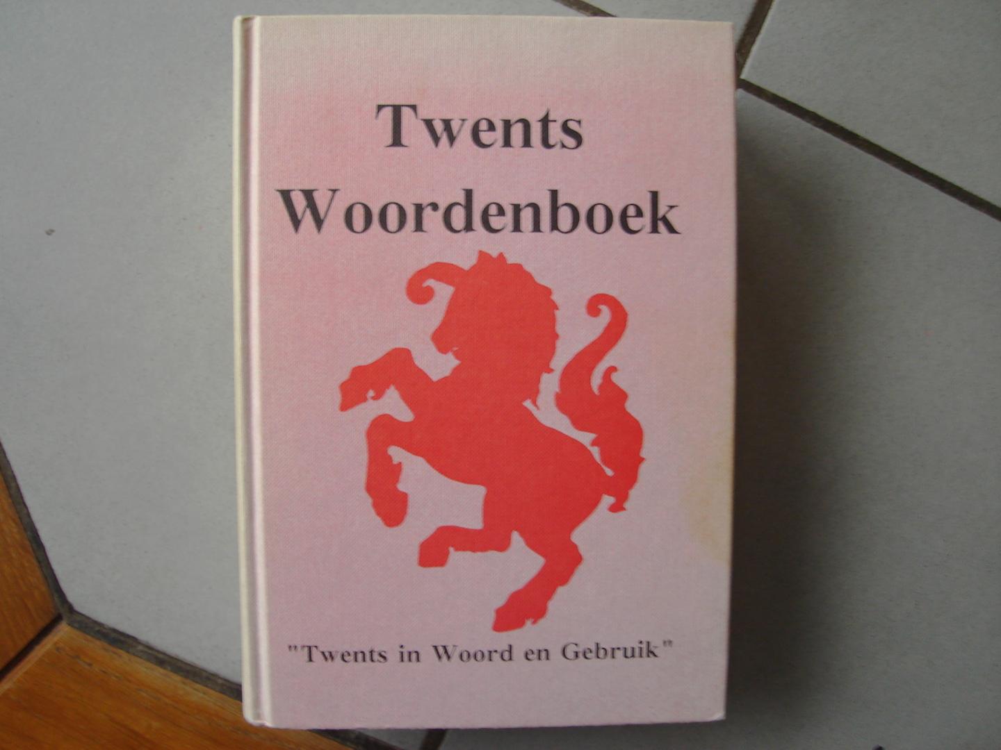 G.J.H. Dijkhuis. - Twents Woordenboek. Twents in woord en beeld.
