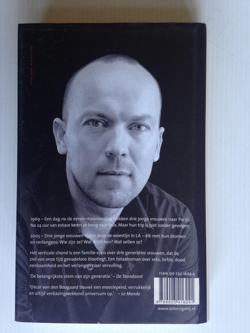 Boogaard, Oscar van den - Het verticale strand