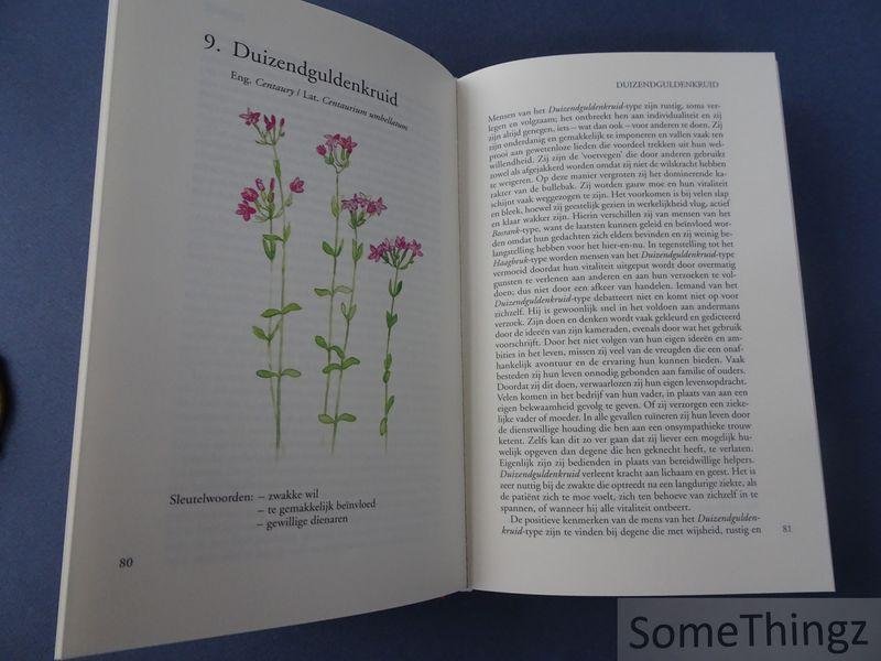 Philip M. Chancellor. - Handboek voor de bloesemtherapie van dr. Bach.