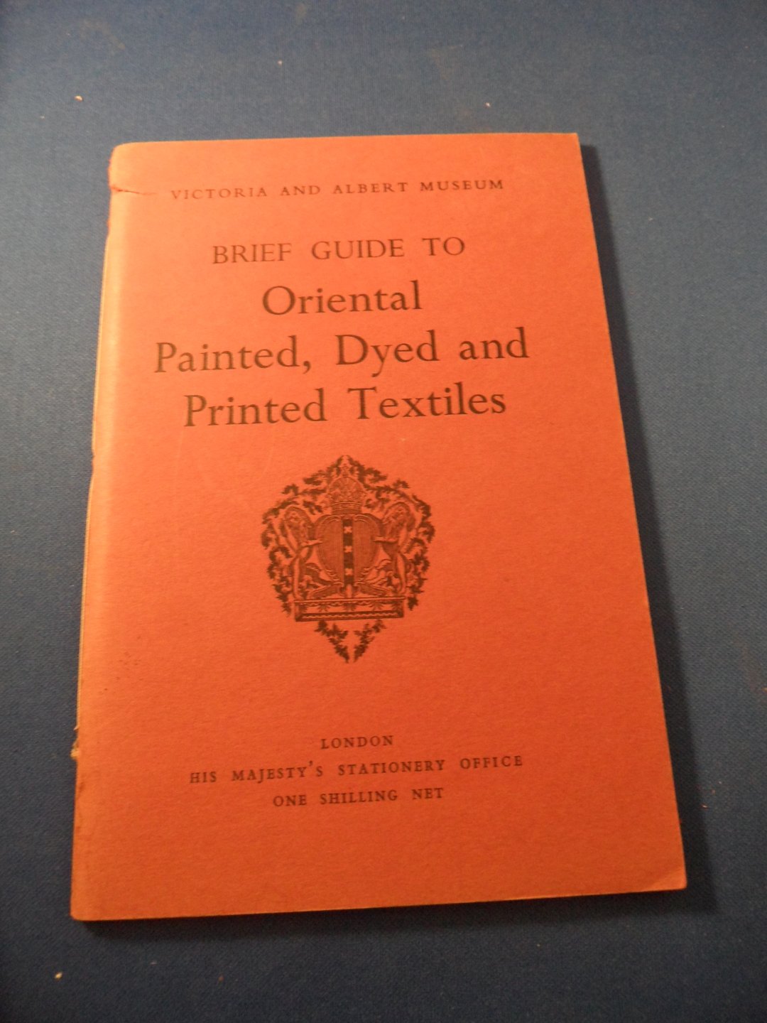  - Brief guide to Oriental painted, dyed and printed textiles