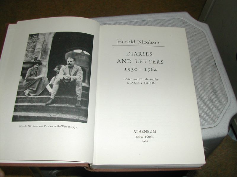 OLSON, STANLEY - HAROLD NICOLSON DIARIES AND LETTERS 1930-1964 OLSON, STANLEY - HAROLD NICOLSON DIARIES AND LETTERS 1930-1964