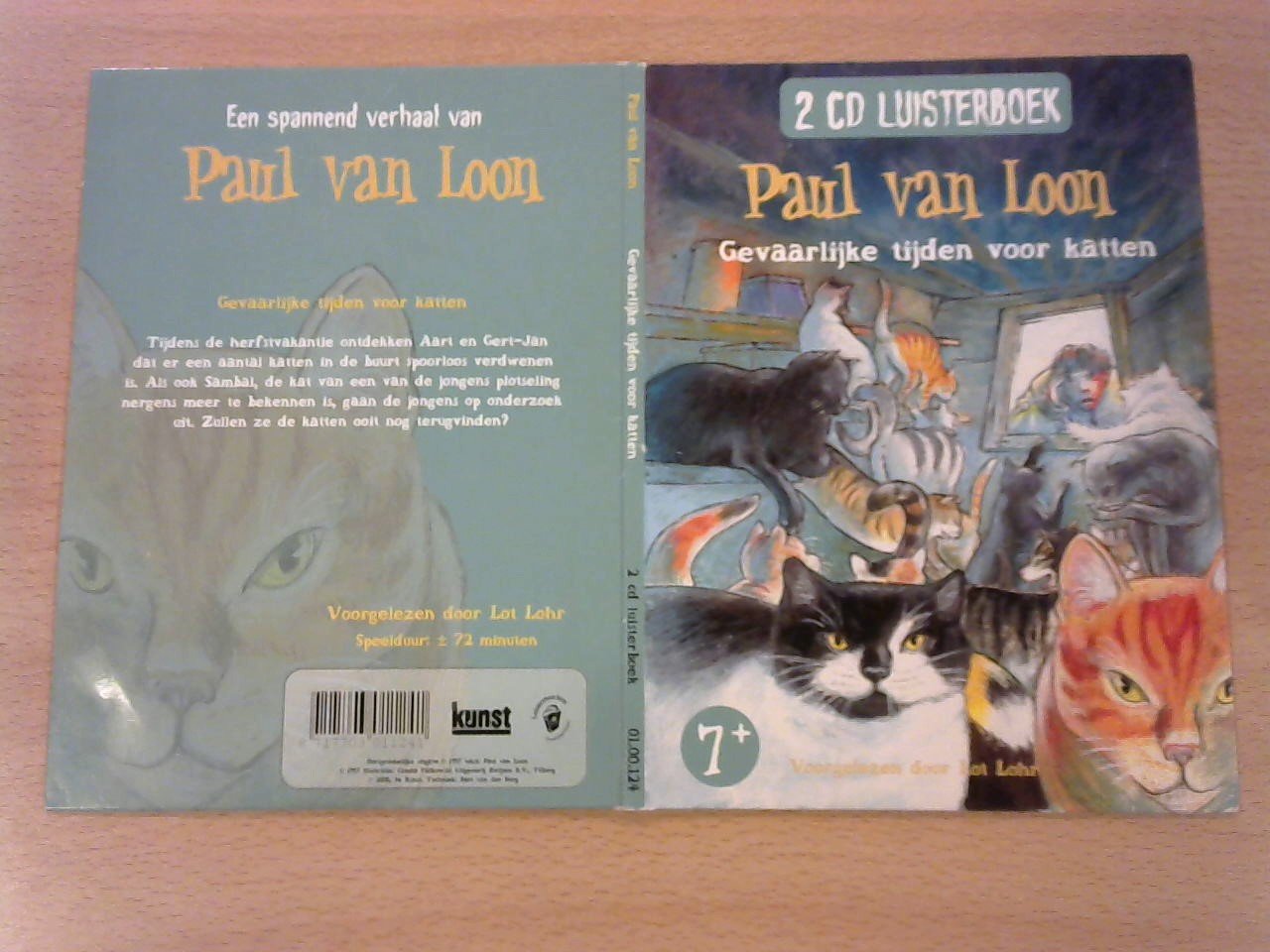 Loon, Paul van; voorgelezen door Lot van Lohr - Gevaarlijke tijden voor katten. 2 CD Luisterboek