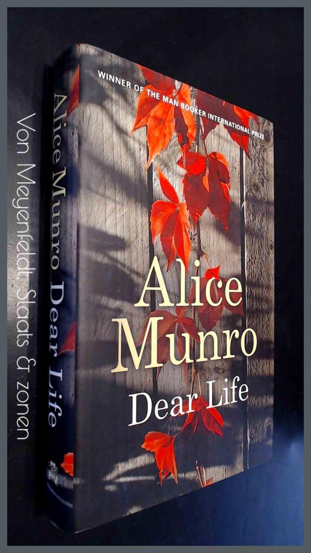 Munro, Alice - Dear life