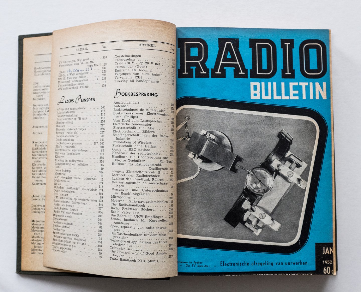  - Radio Bulletin 1952 (12 nummers compleet, inclusief de inhoudsopgave)