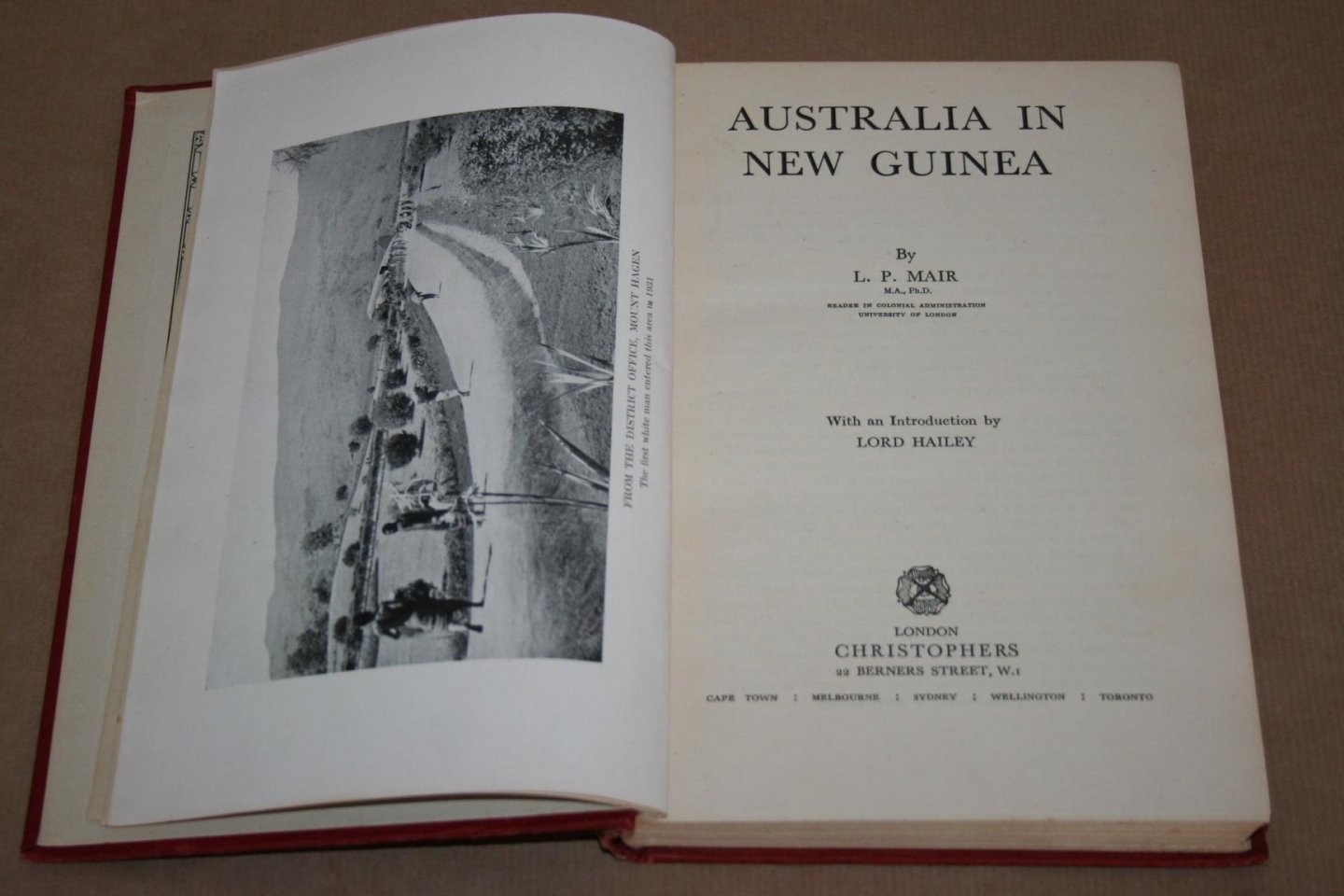 L.P. Mair - Australia in New Guinea