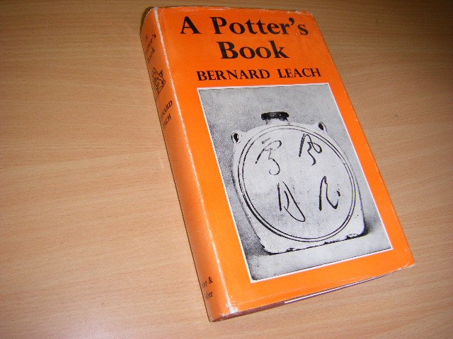 Leach, Bernard - A Potter s Book