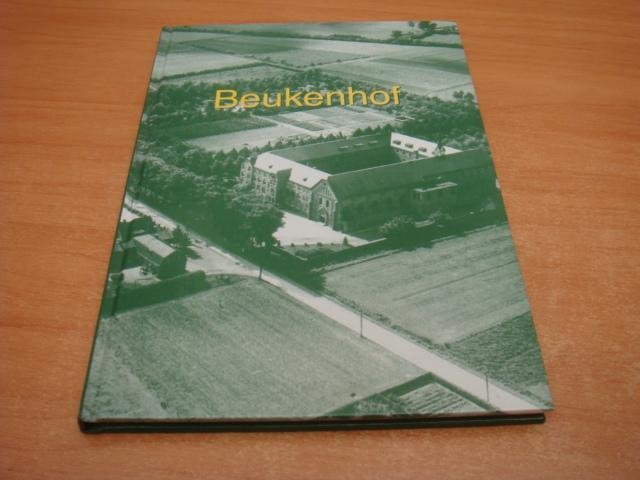 Scheffers, Frank (red) - Beukenhof - het voormalig klooster van Biezenmortel