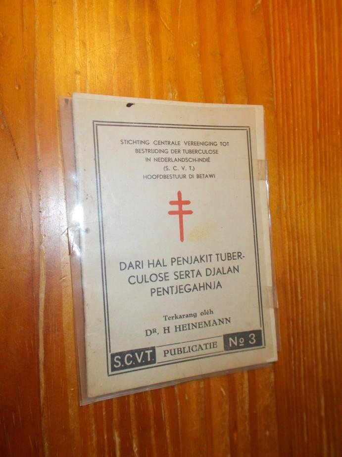 HEINEMANN, H., - Dari hal penjakit tuberculose serta djalan pentjegahna.