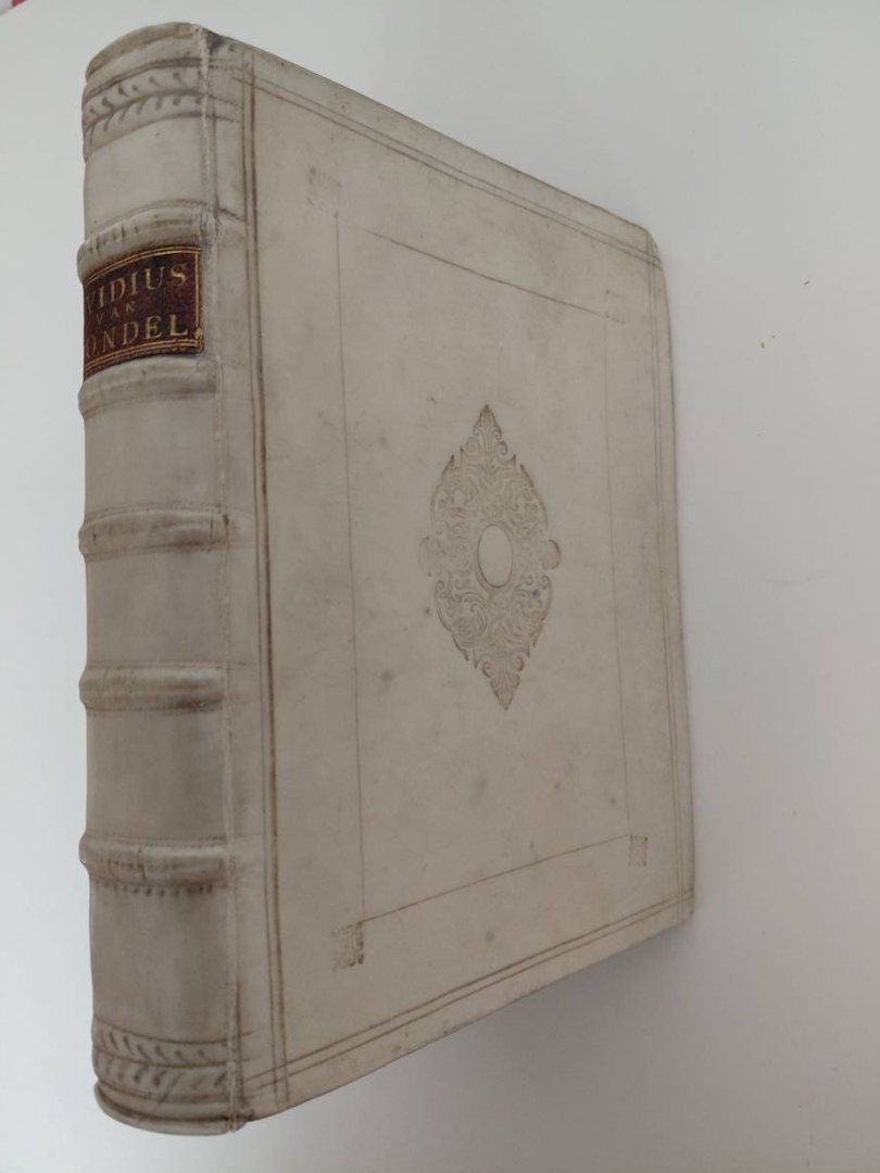 Publius Ovidius Nazoos. - Herscheppinge. Vertaelt door J. v. Vondel.