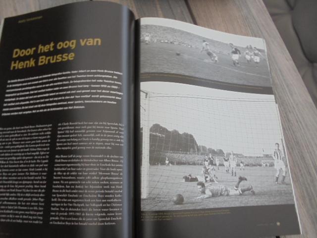 Wagenaar, Fardau, Voorde, Leon ten, Pfeiffer, Willem, Eijsink, Gijs - 50 jaar FC Twente