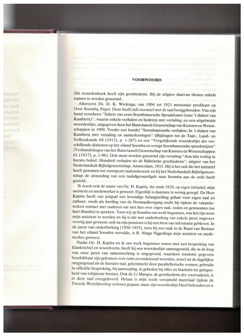 Onvlee, L. - Kamberaas (Oost-Soembaas)-Nederlands woordenboek. Met Nederlands-Kamberaas register