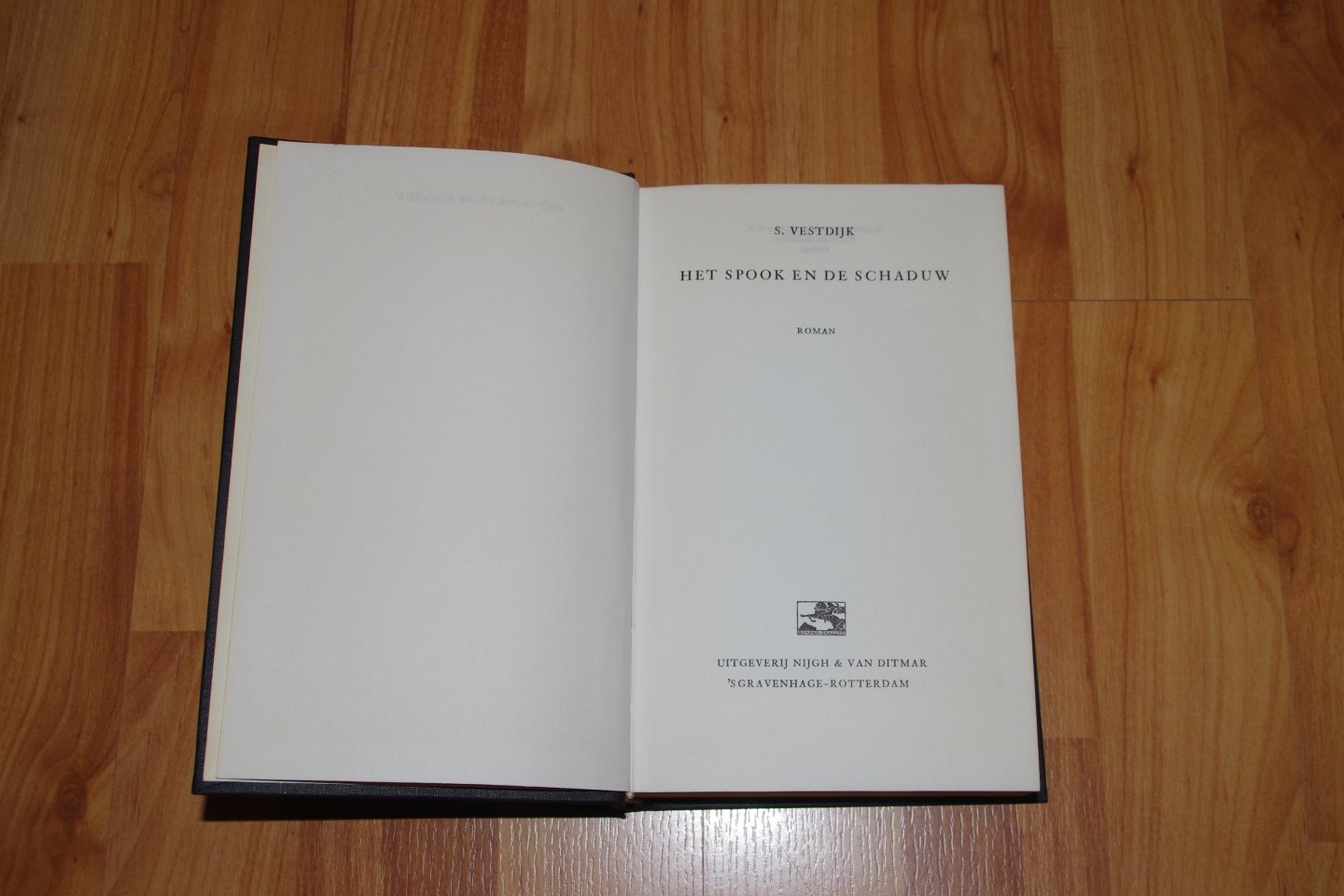 Simon Vestdijk - Het spook en de schaduw